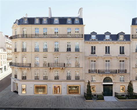 christian dior paris restaurant|christian dior paris boutique.